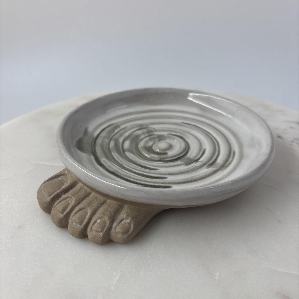 VTG Muddy Waters Pottery Bare Feet Set Pedestal Toothbrush Holder Soap Dish - Picture 5 of 16